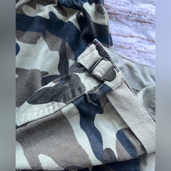 Cadet Kim Oversized Camo Pants-Navy/Combo - Picture 5 of 7